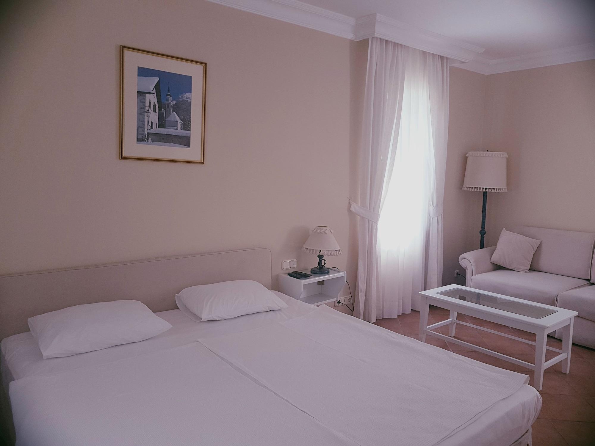 Hotel Princess Diltua 博德鲁姆 外观 照片