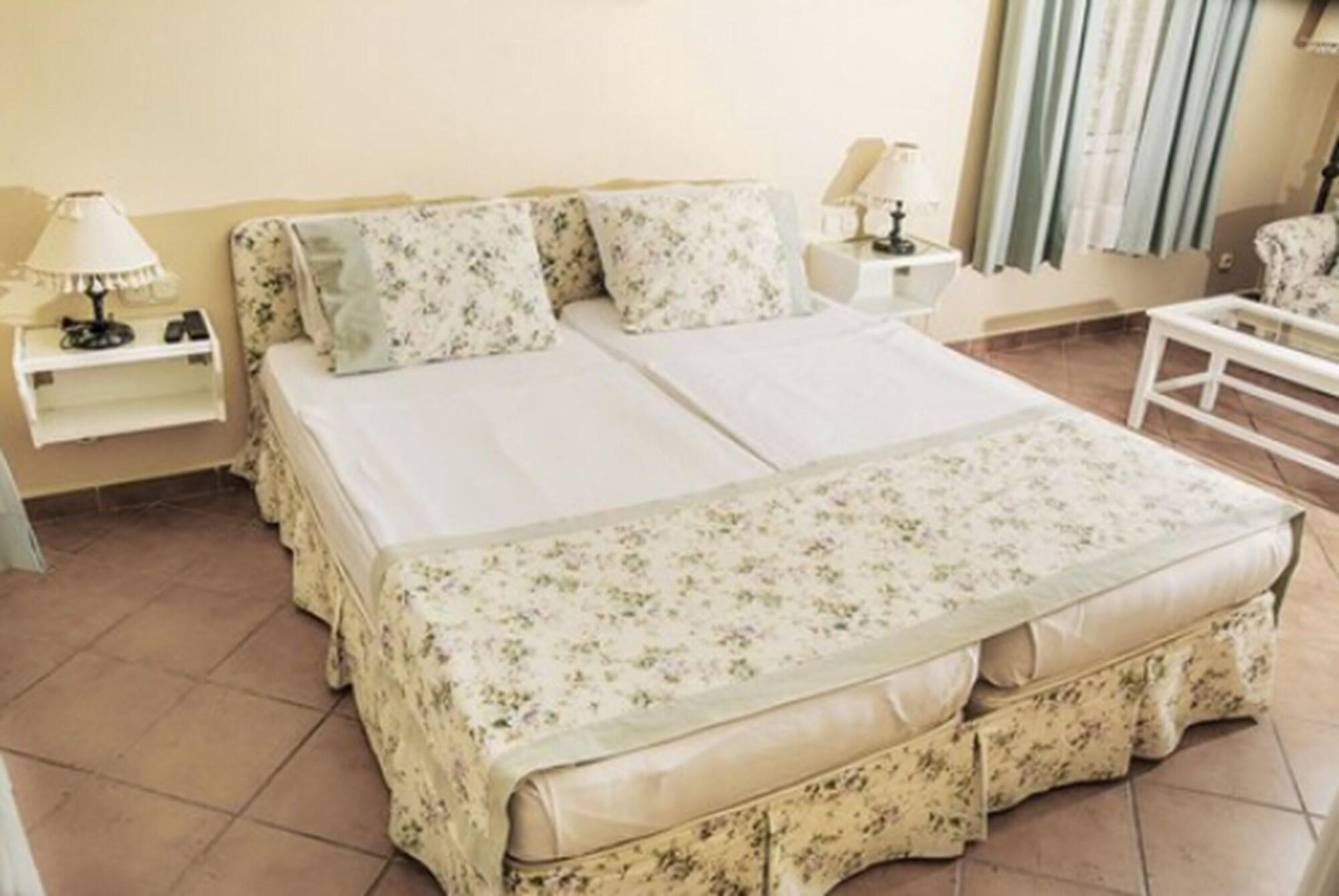 Hotel Princess Diltua 博德鲁姆 外观 照片