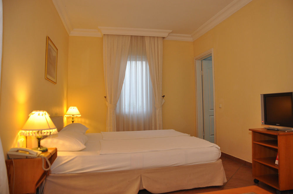Hotel Princess Diltua 博德鲁姆 外观 照片
